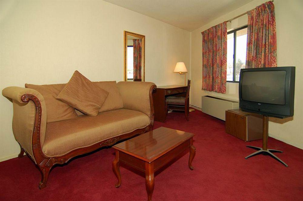 Rodeway Inn Magic Mountain Area Castaic Luaran gambar