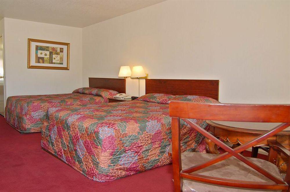 Rodeway Inn Magic Mountain Area Castaic Luaran gambar