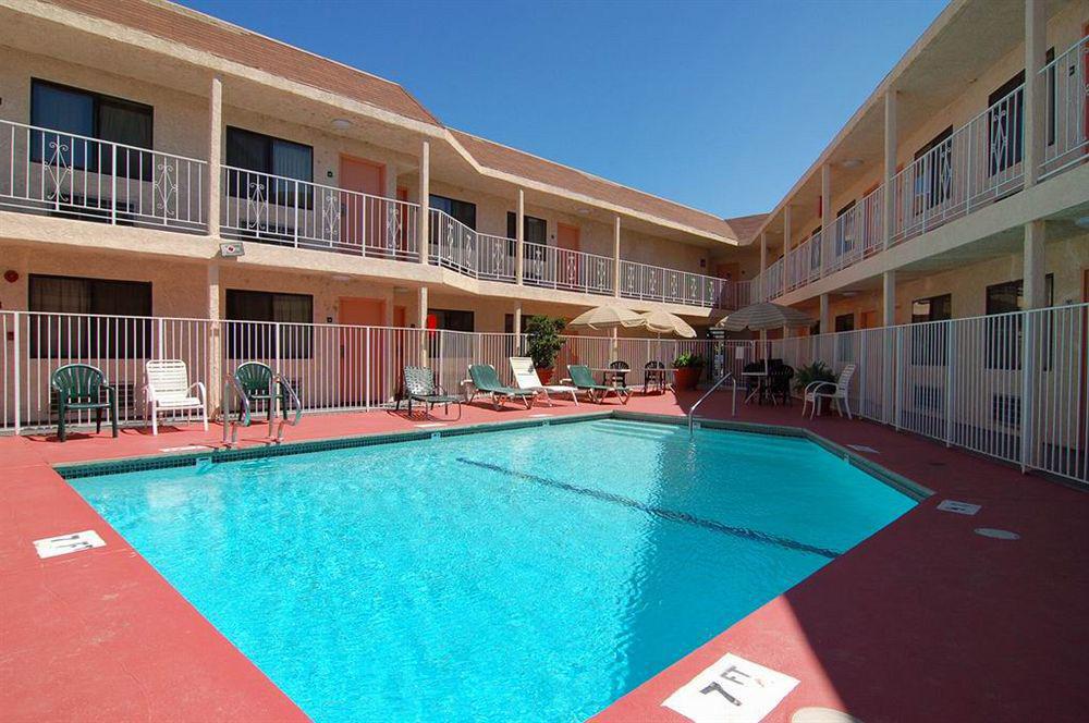 Rodeway Inn Magic Mountain Area Castaic Luaran gambar