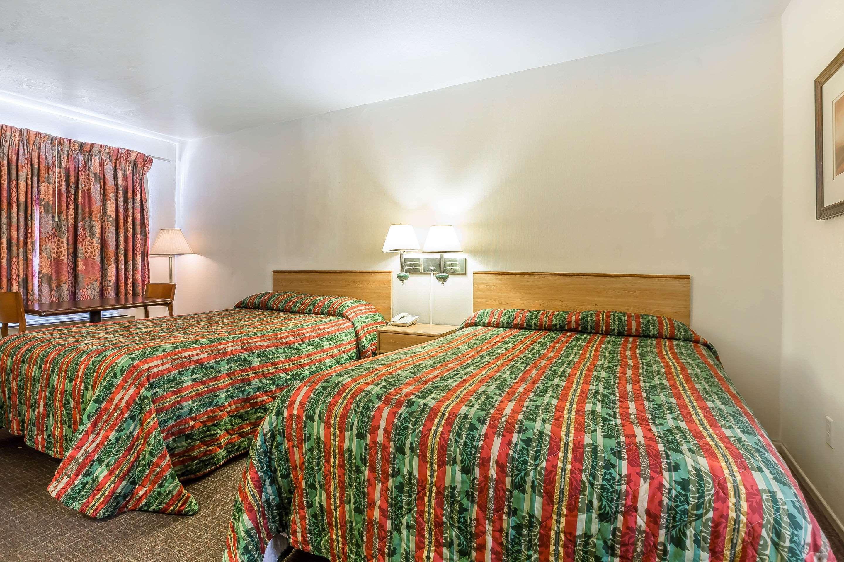 Rodeway Inn Magic Mountain Area Castaic Luaran gambar