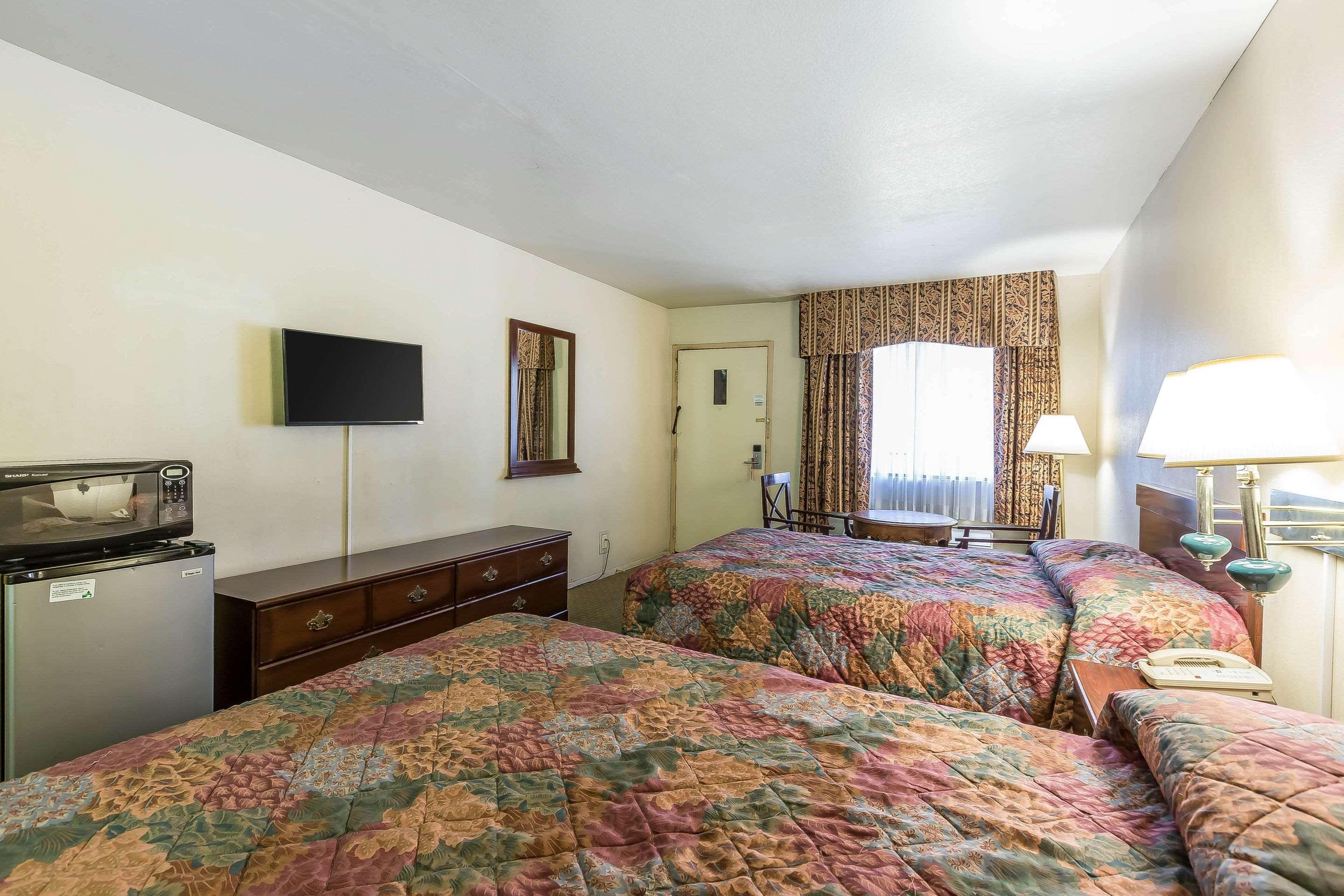 Rodeway Inn Magic Mountain Area Castaic Luaran gambar