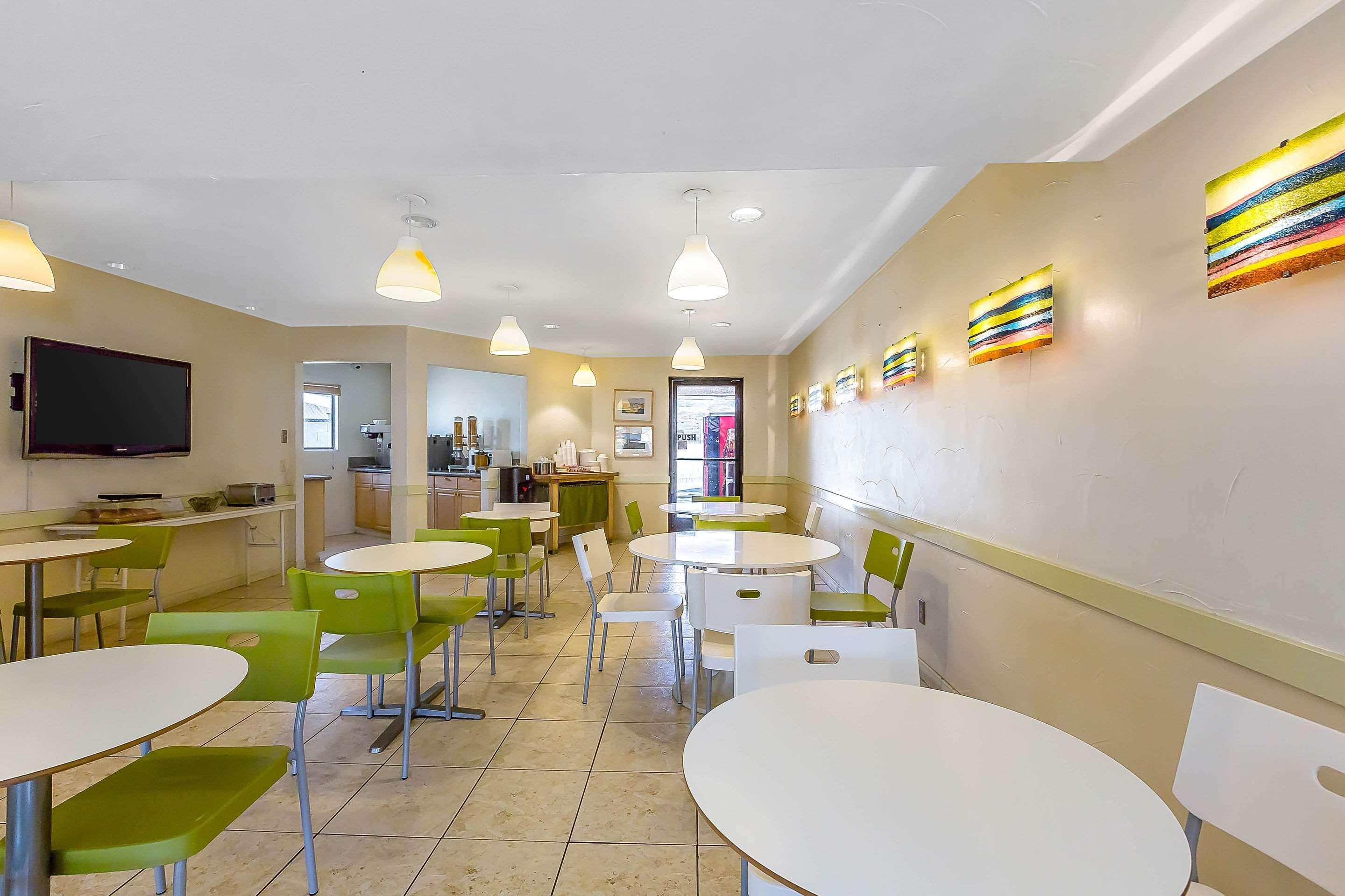 Rodeway Inn Magic Mountain Area Castaic Luaran gambar