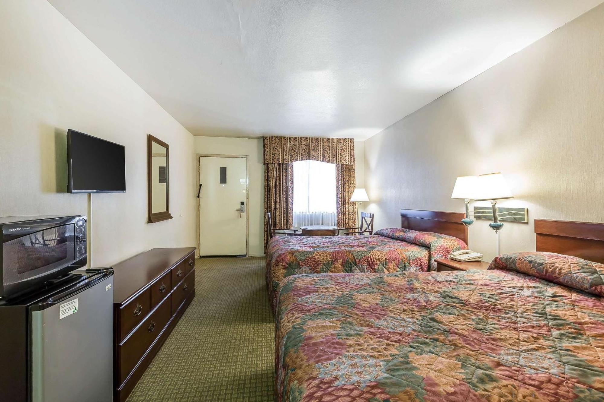 Rodeway Inn Magic Mountain Area Castaic Luaran gambar