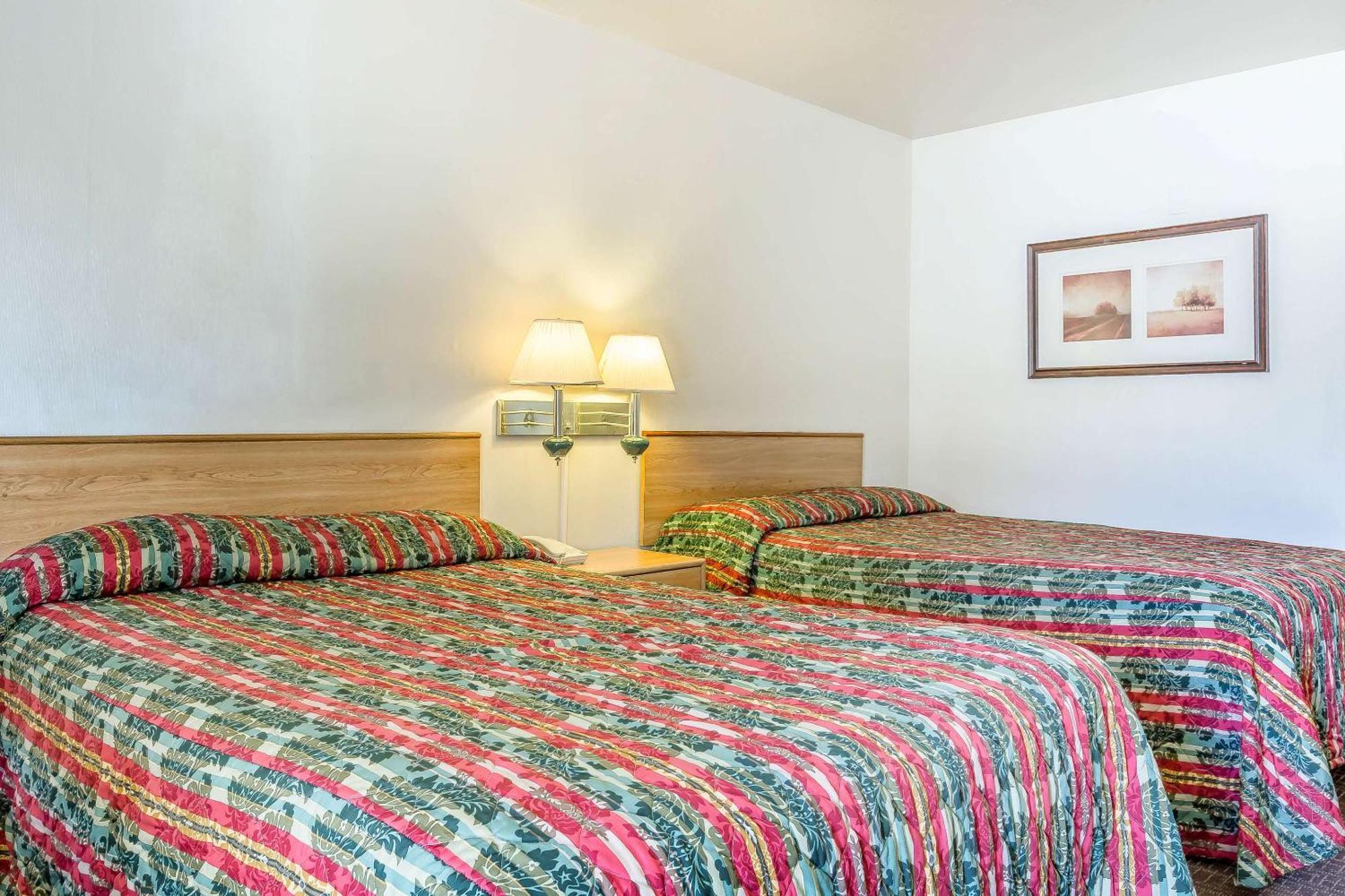 Rodeway Inn Magic Mountain Area Castaic Luaran gambar
