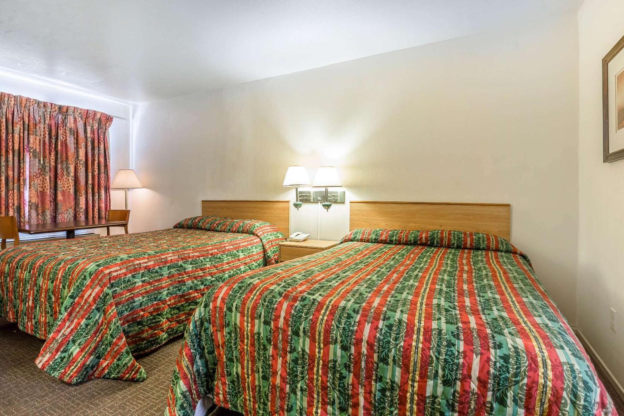 Rodeway Inn Magic Mountain Area Castaic Luaran gambar